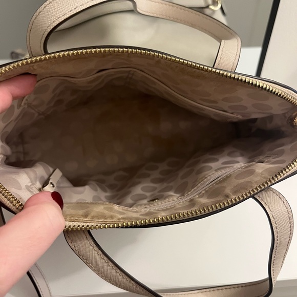 Kate Spade Purse - Picture 2 of 4